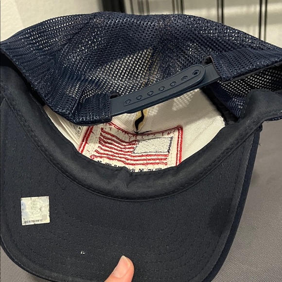 Trucker/Mesh hat bundle - Picture 11 of 13